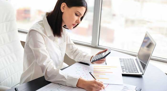 comptable taxateur