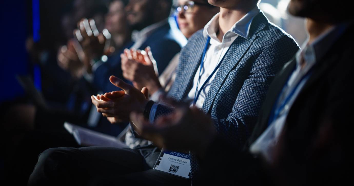 conférencier, conférence d'entreprise